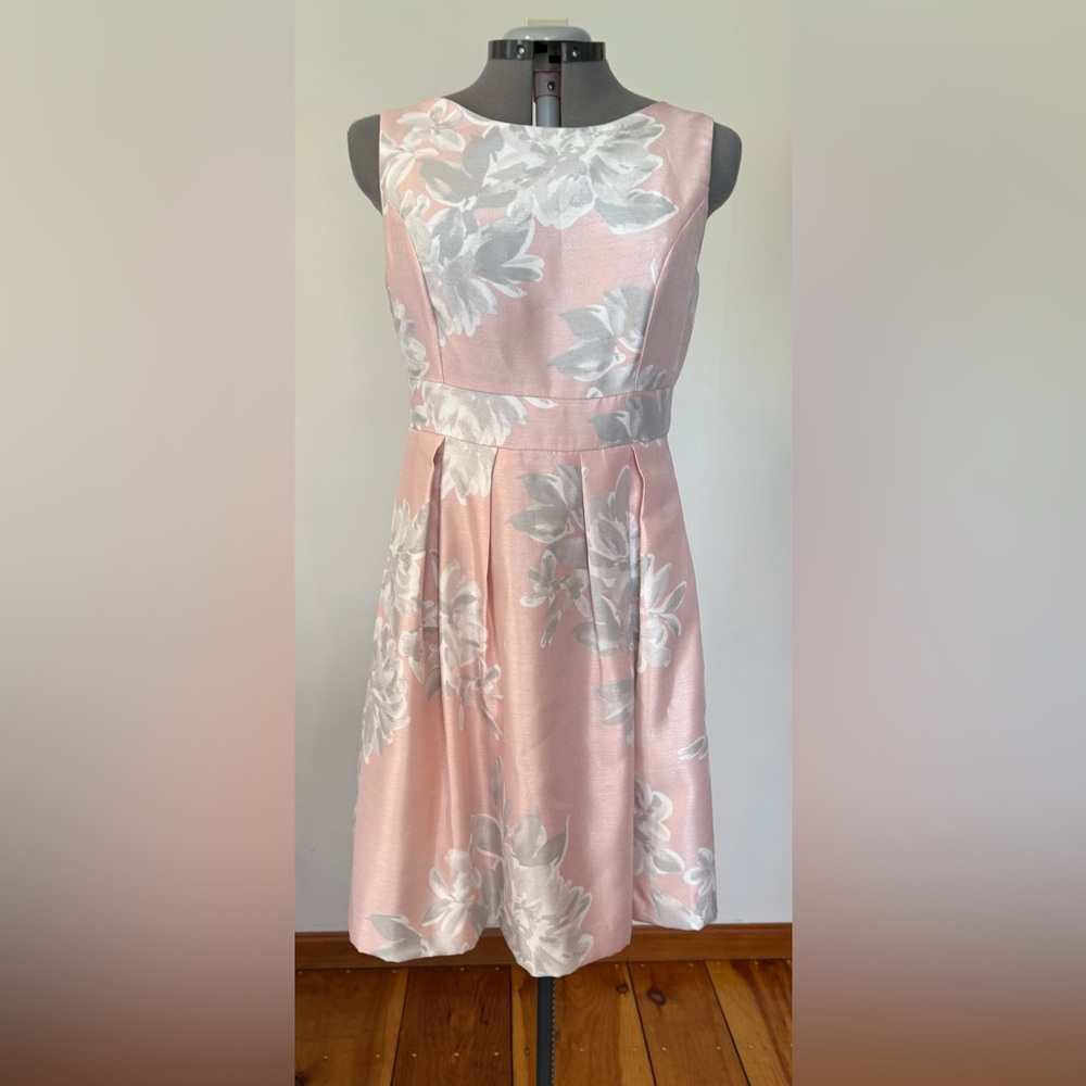 Jessica Howard Pink, White and Gray Pleated A-line Dress